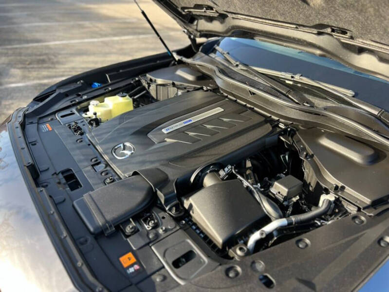 2024 Mazda CX-90 Plug-in Hybrid Premium