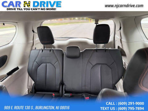 2017 Chrysler Pacifica Touring-L Plus