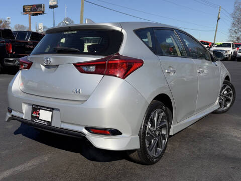 2017 Toyota Corolla iM