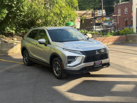 2022 Mitsubishi Eclipse Cross ES
