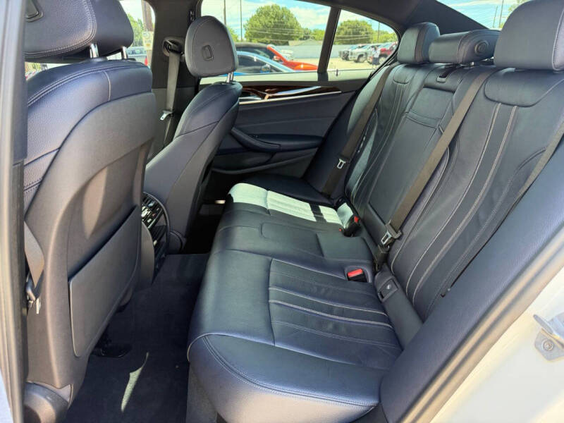 2017 BMW 5 Series 530i