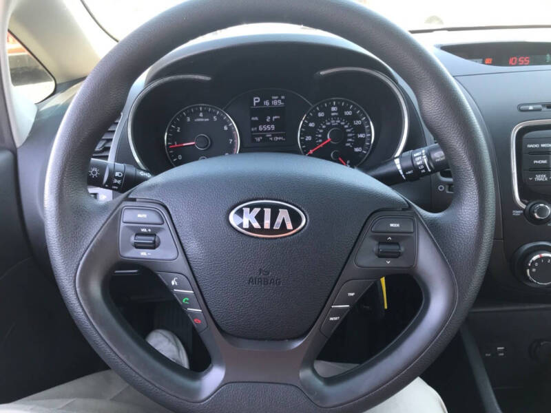 2017 Kia Forte LX