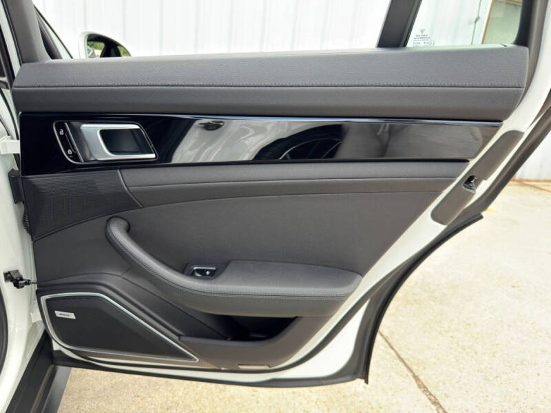 2021 Porsche Panamera 4S E-Hybrid