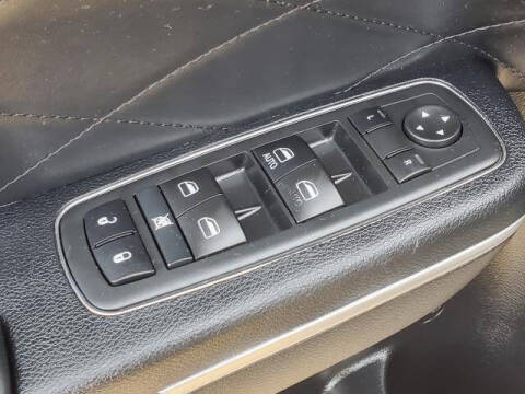 2015 Chrysler 300 C Platinum