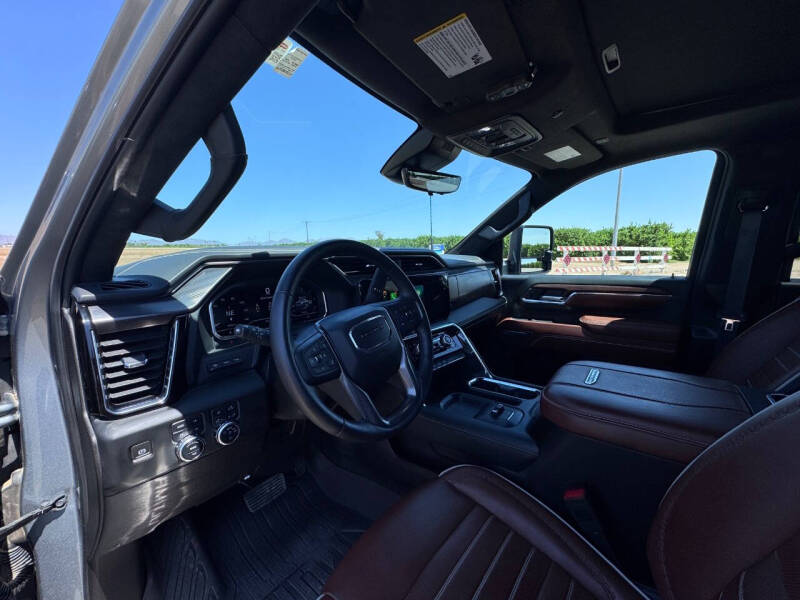 2024 GMC Sierra 3500HD Denali Ultimate