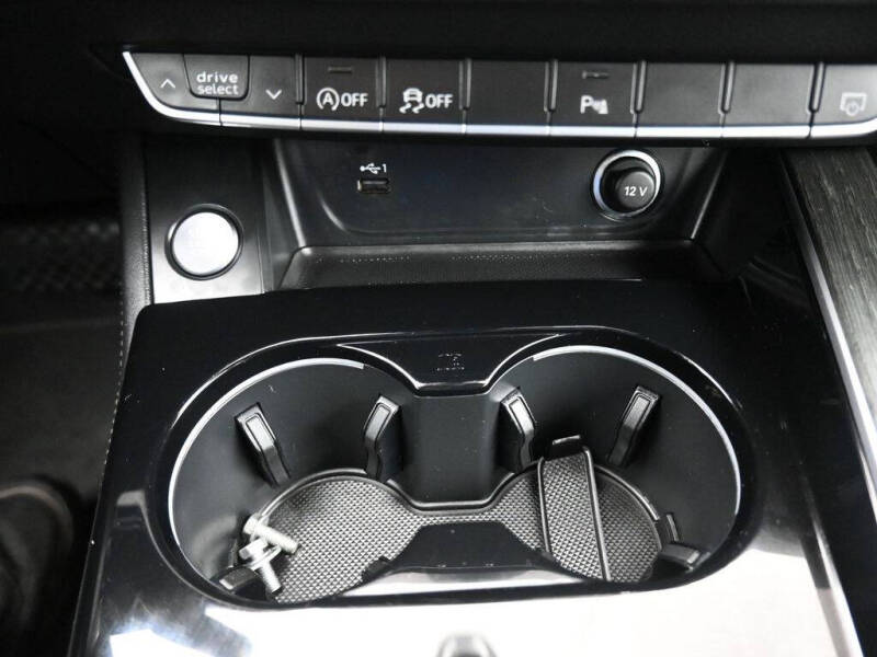 2023 Audi A4 quattro S line Prem Plus 45 TFSI