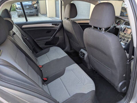 2015 Volkswagen e-Golf Limited Edition