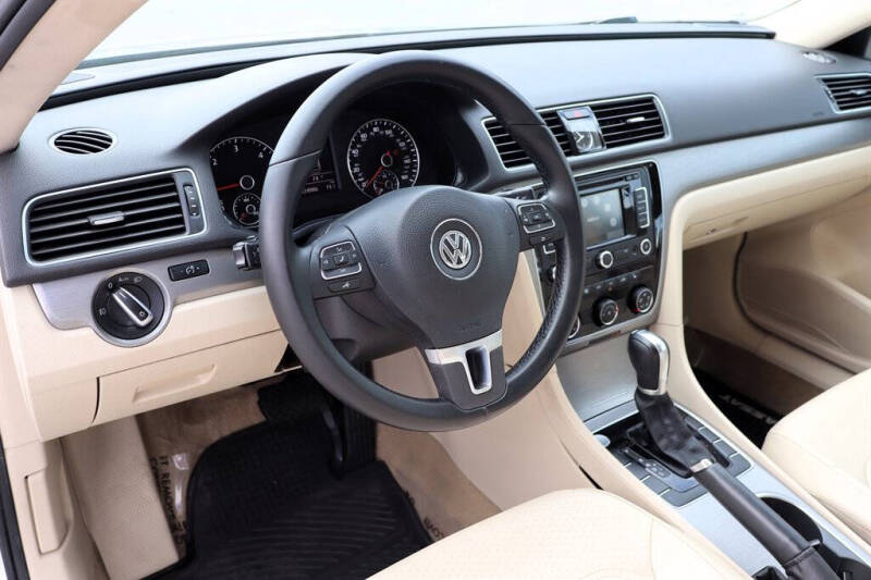 2014 Volkswagen Passat