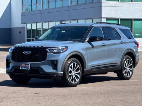 2025 Ford Explorer ST-Line
