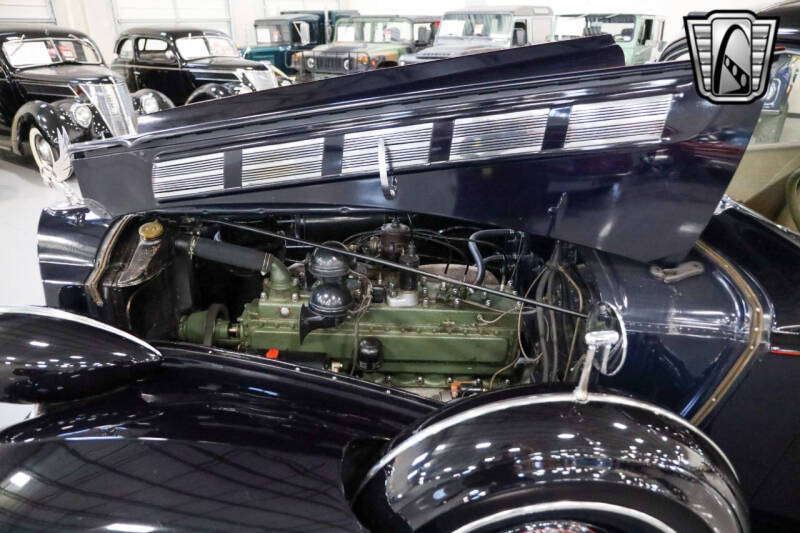 1938 Packard Super Eight