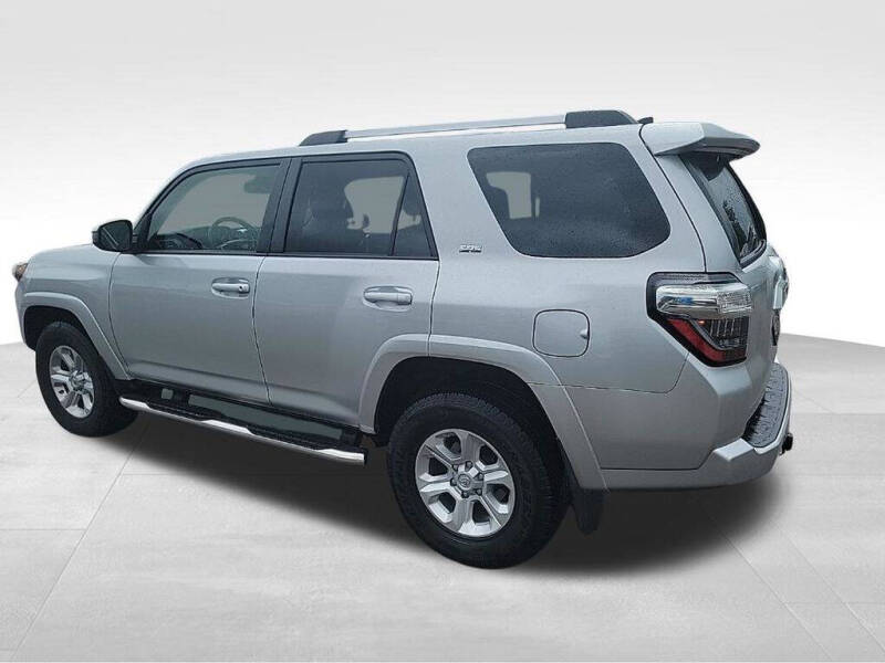 2020 Toyota 4Runner SR5