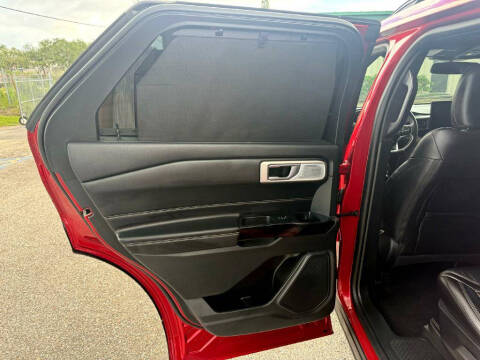 2023 Ford Explorer ST