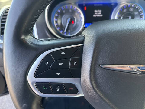 2022 Chrysler 300 Touring