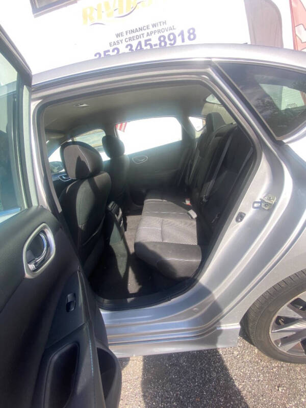 2017 Nissan Sentra SR