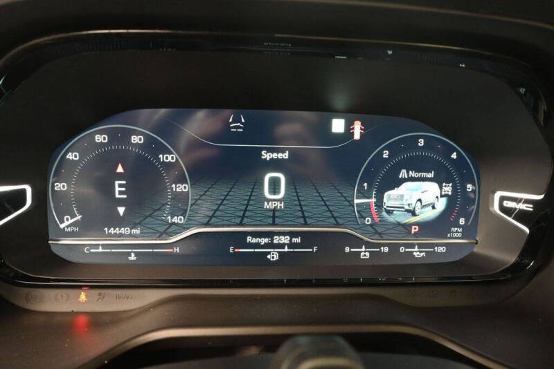 2023 GMC Yukon Denali