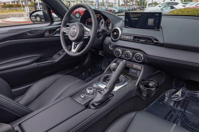 2025 Mazda MX-5 Miata Grand Touring