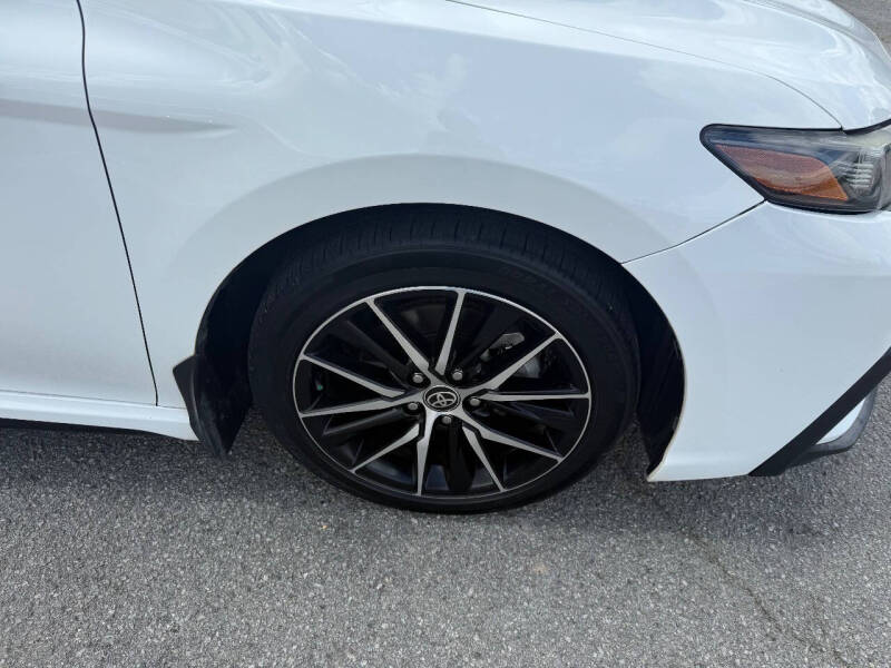 2021 Toyota Camry SE