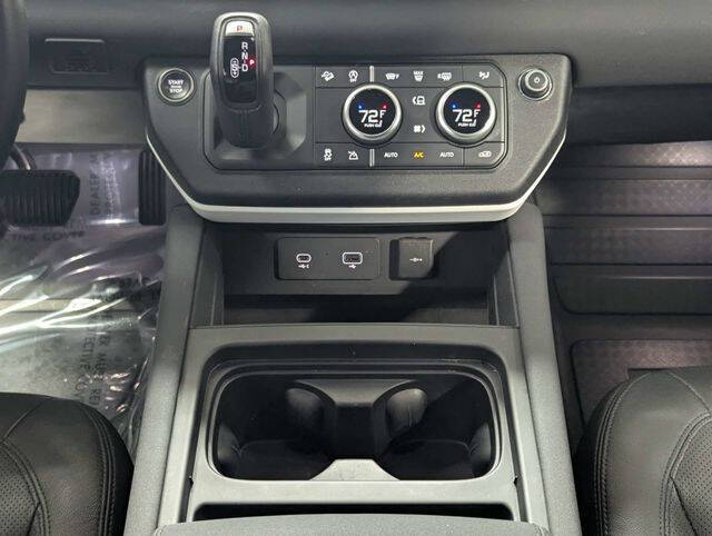 2023 Land Rover Defender