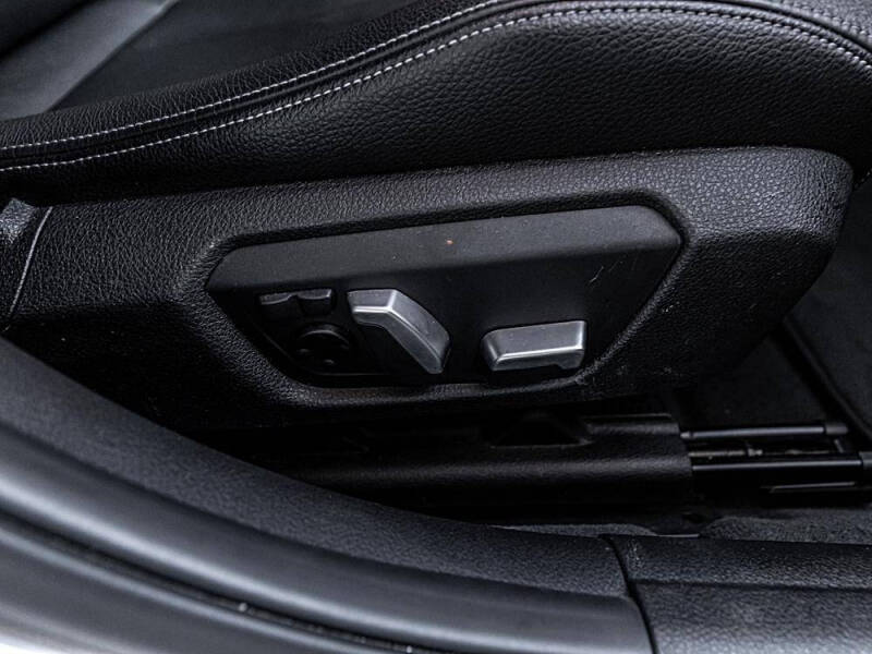 2016 BMW 3 Series 328i