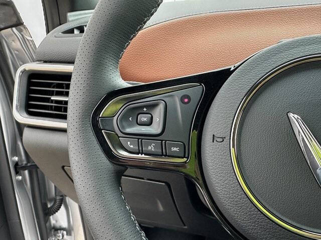 2025 VinFast VF8 Plus