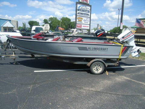 1986 Alumacraft 16 Classic side steer