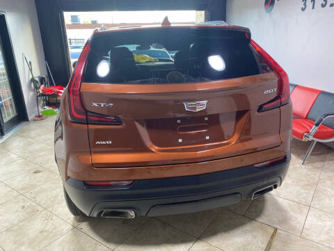 2019 Cadillac XT4 Luxury