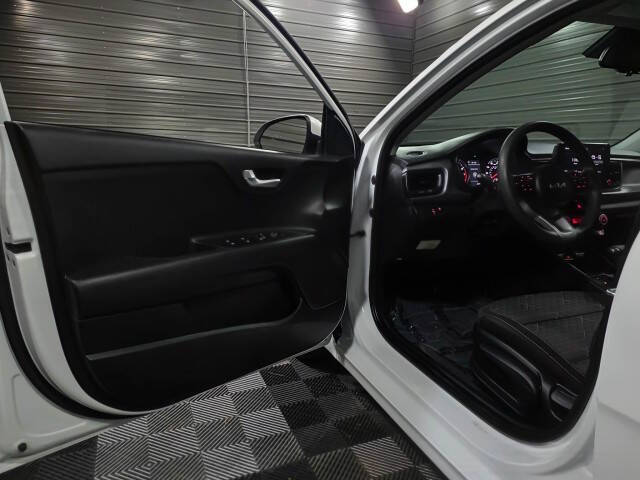 2023 Kia Rio 5-Door S