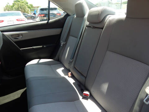 2015 Toyota Corolla LE