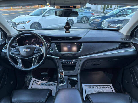 2017 Cadillac XT5 Luxury