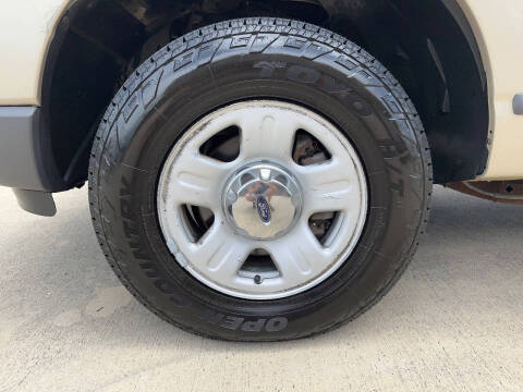 2006 Ford Explorer XLS