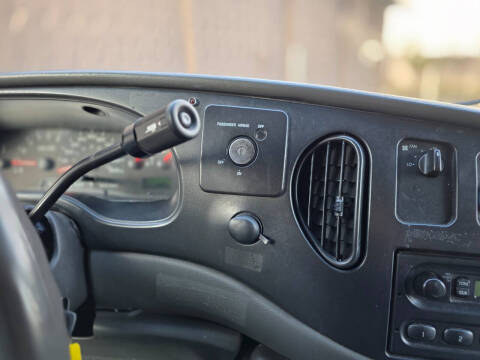 2007 Ford E-Series E-450 SD