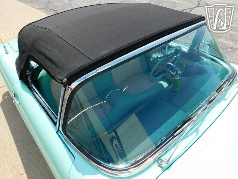 1955 Ford Thunderbird