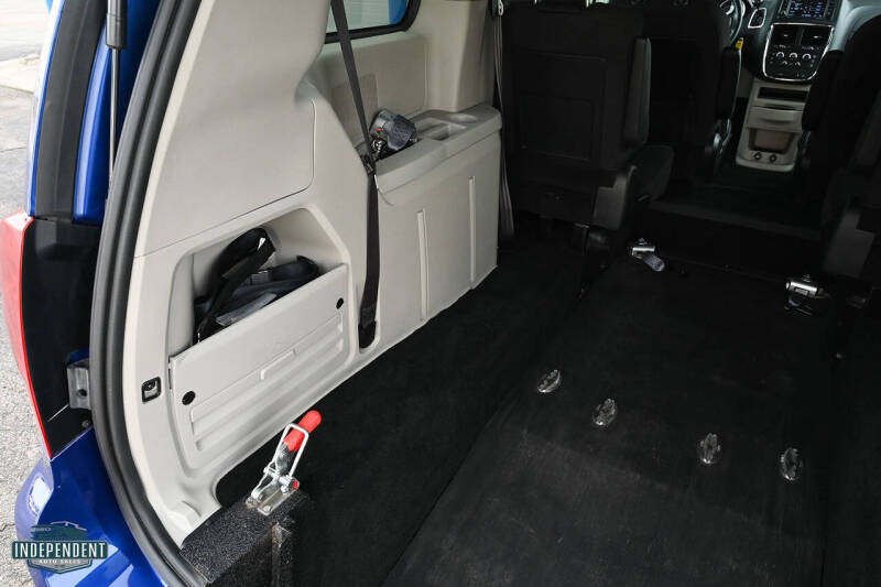 2020 Dodge Grand Caravan SE