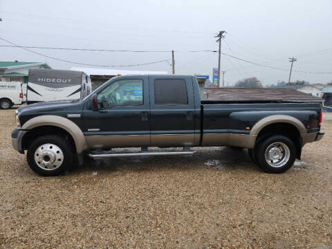 2006 Ford F-550 Super Duty for sale at Huntsman Wholesale LLC in Melba ID