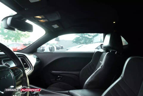 2015 Dodge Challenger SRT Hellcat