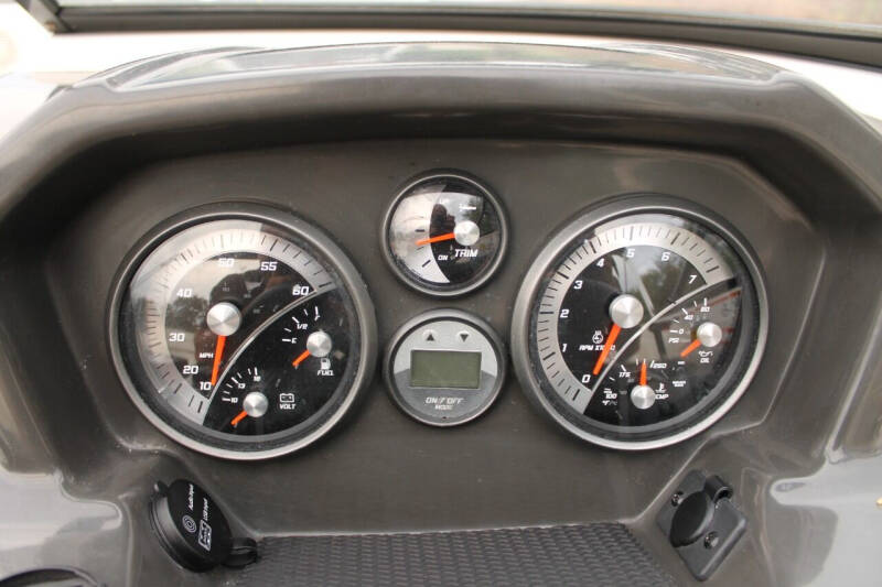 2018 Bayliner VR5 Bowrider