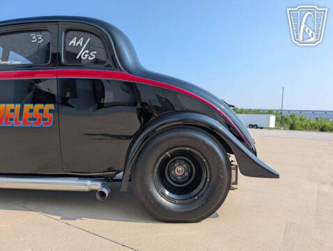 1933 Willys Coupe