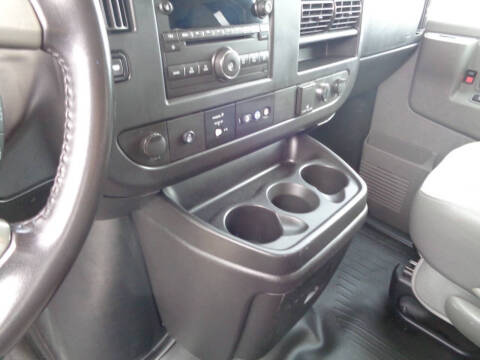 2017 Chevrolet Express LS 2500