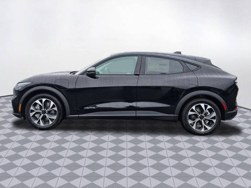 2024 Ford Mustang Mach-E Select
