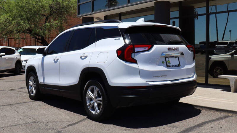 2022 GMC Terrain SLE