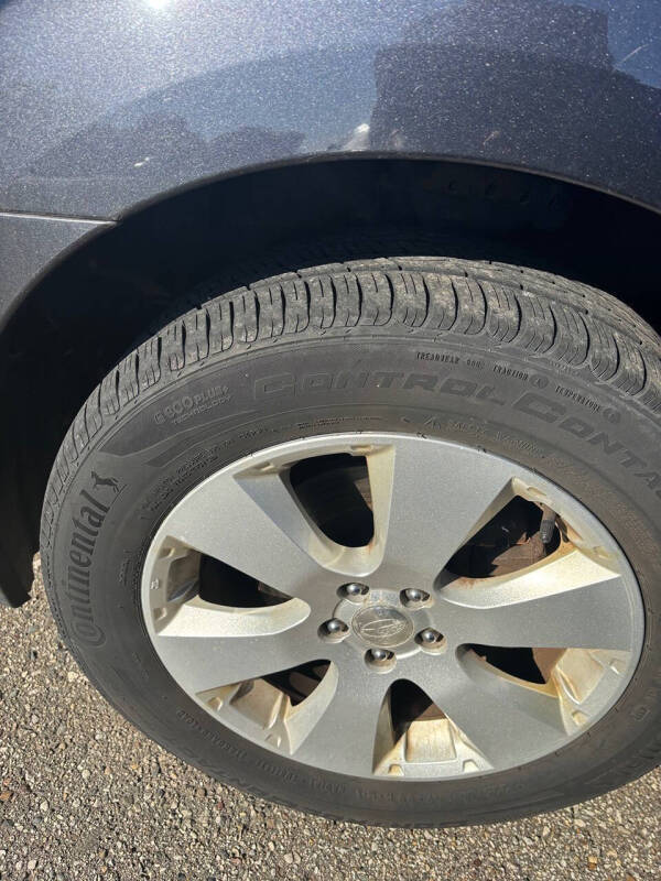 2011 Subaru Outback 2.5i Premium