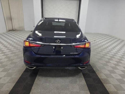 2022 Lexus ES 350