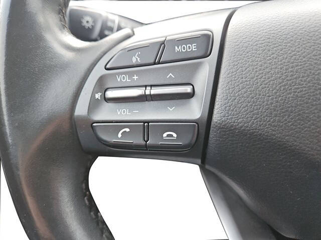 2020 Hyundai Kona SEL