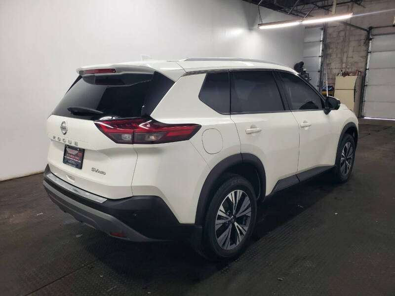 2021 Nissan Rogue SV