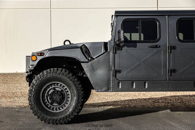2025 AM General Hummer
