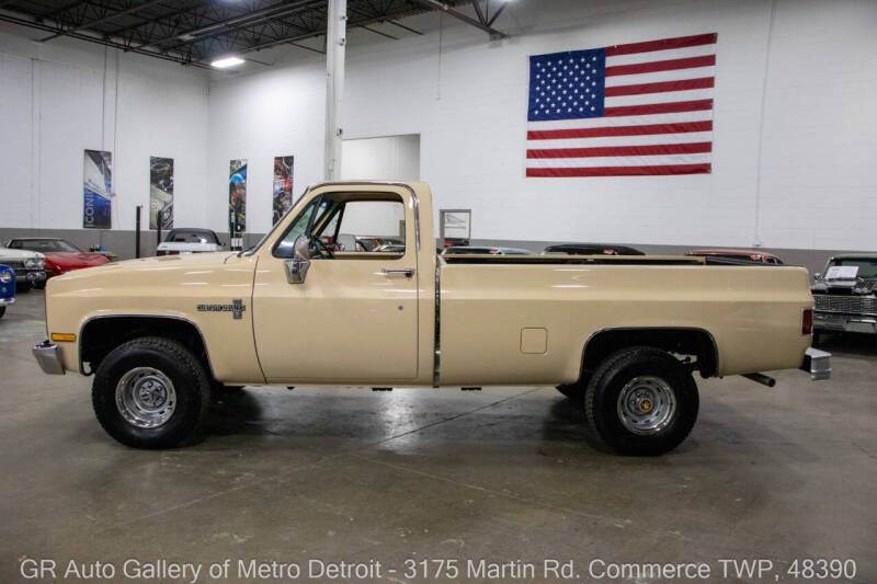 1987 Chevrolet R/V 10 Series V10