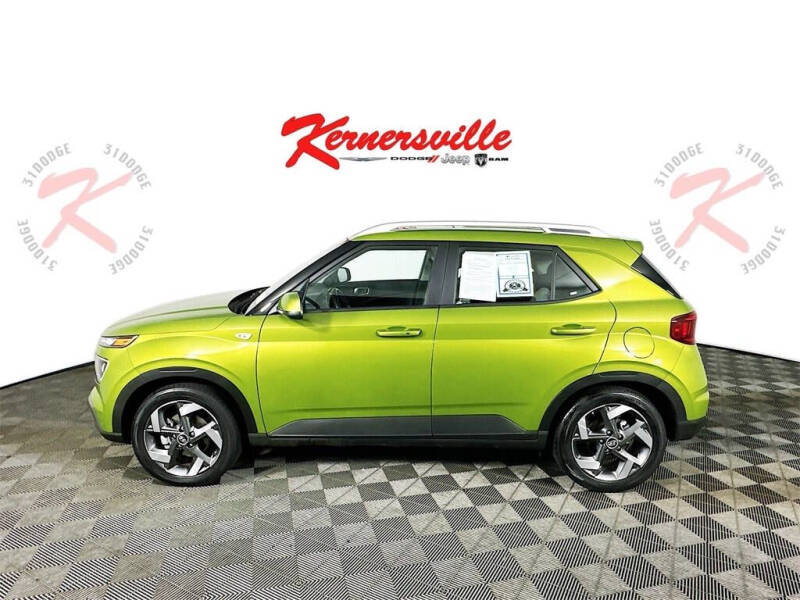 2024 Hyundai Venue SEL