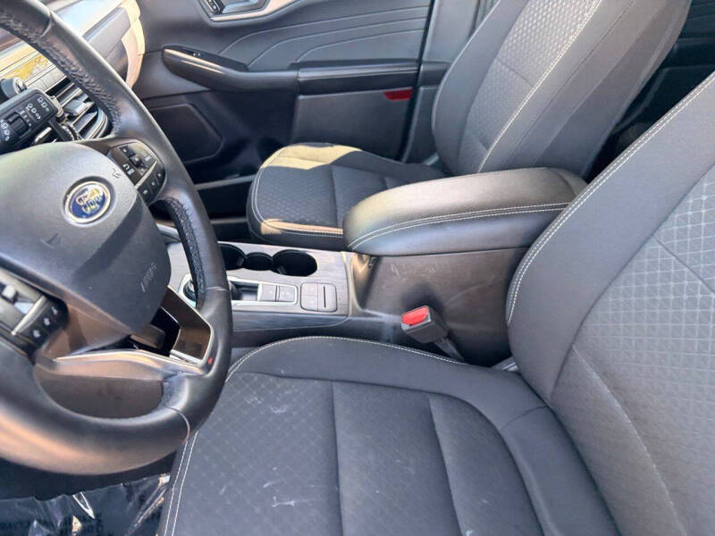 2024 Ford Escape Active