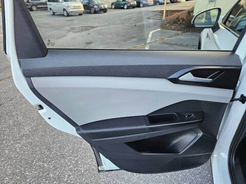 2022 Volkswagen Taos SE 4Motion