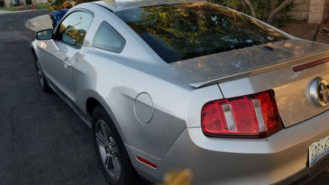 2011 Ford Mustang V6 Premium